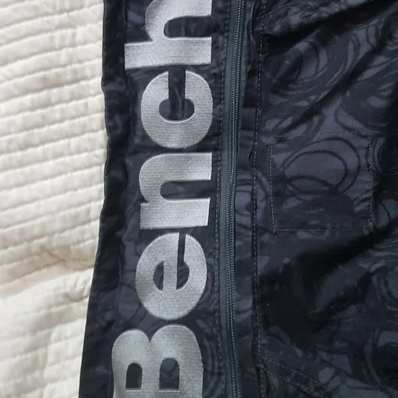 Bench Jacket - Picture 11 of 14